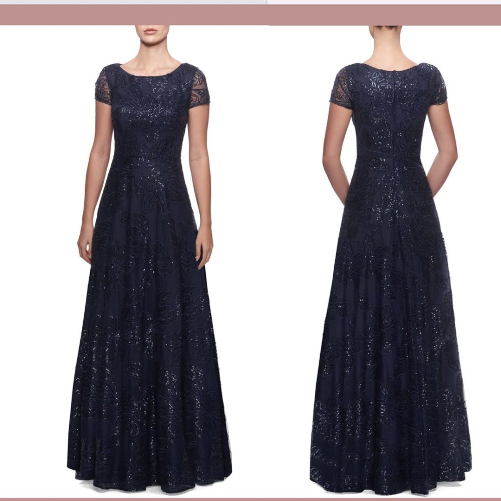 NEW $498‎ La Femme [ 8 ] Sequin Floral Embroidered Gown in Navy #Q303